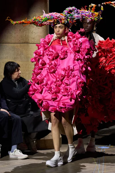 Look 7